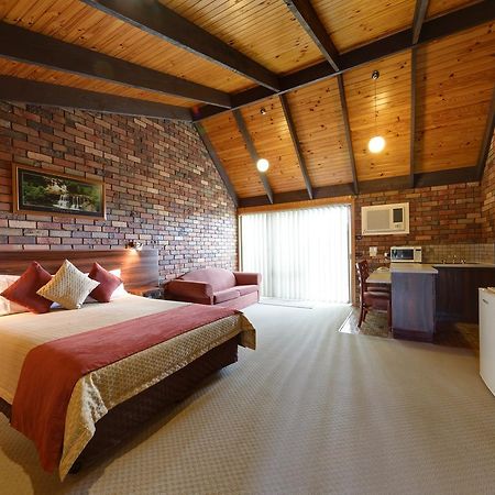 Belvoir Village Motel & Apartments ウォドンガ エクステリア 写真